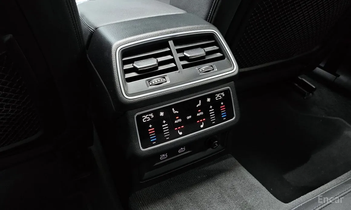 Фото 18 - Audi A6