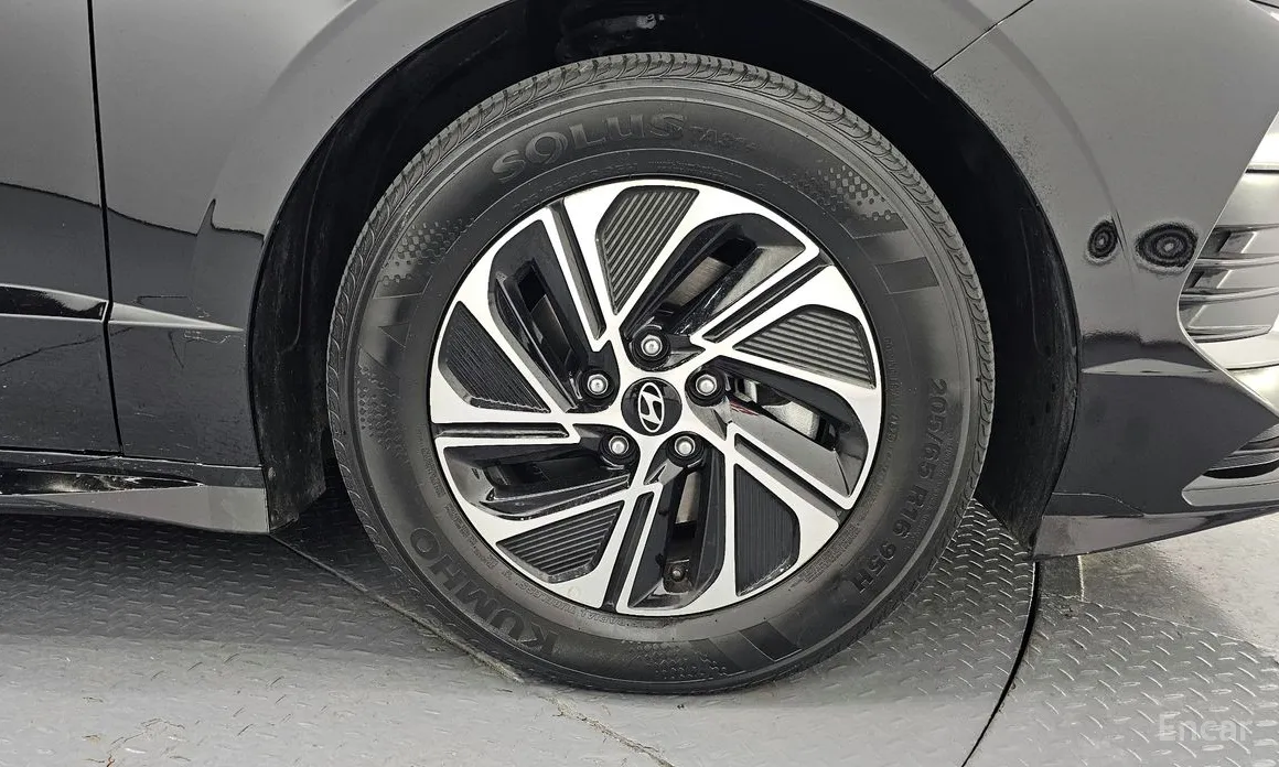 Фото 5 - Hyundai Sonata