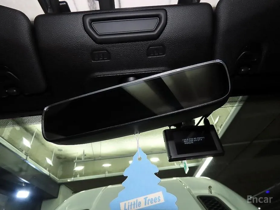 Фото 17 - Jeep Wrangler