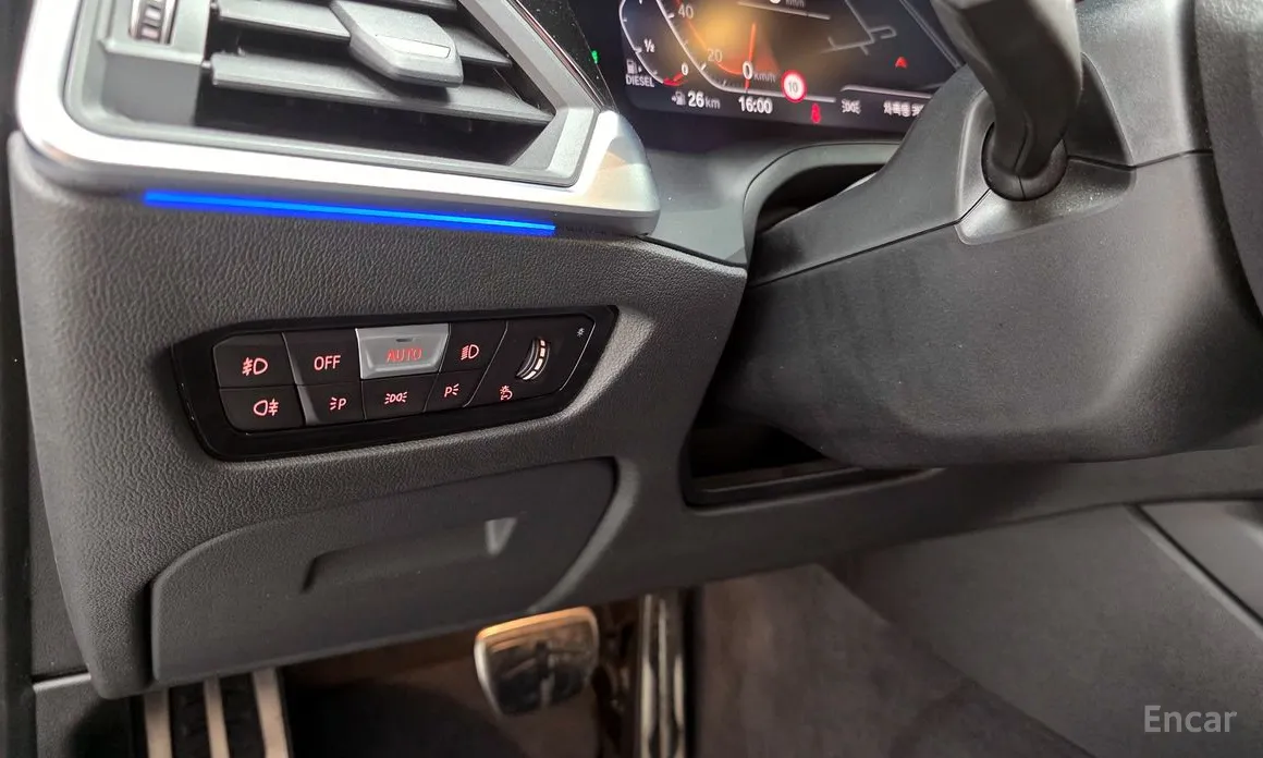 Фото 15 - BMW 3 Series