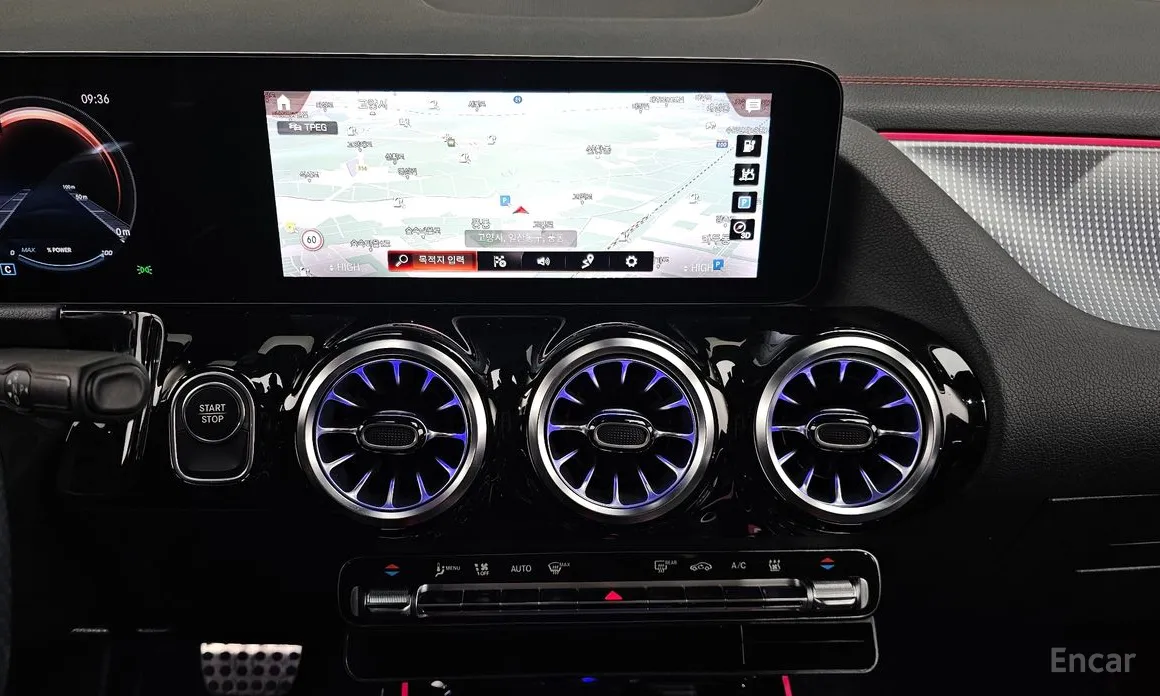 Фото 14 - Mercedes-Benz EQA