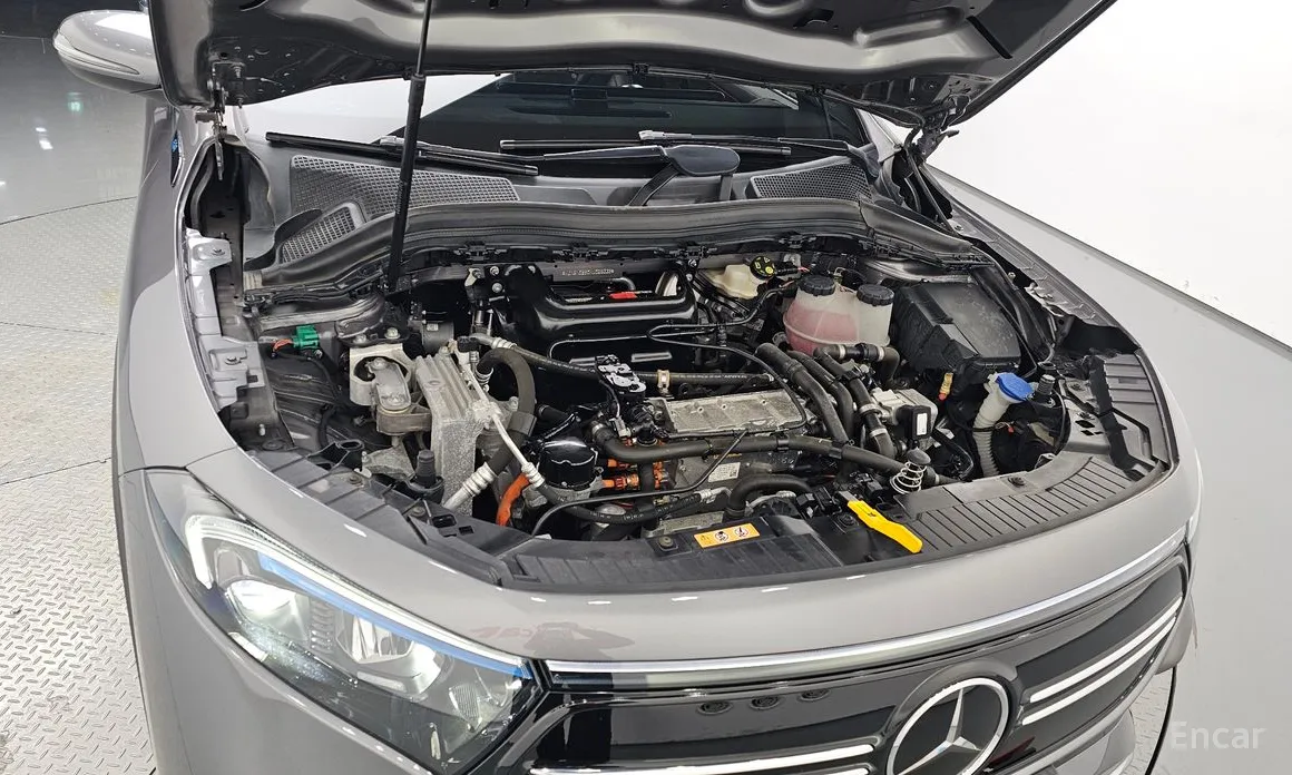 Фото 6 - Mercedes-Benz EQA