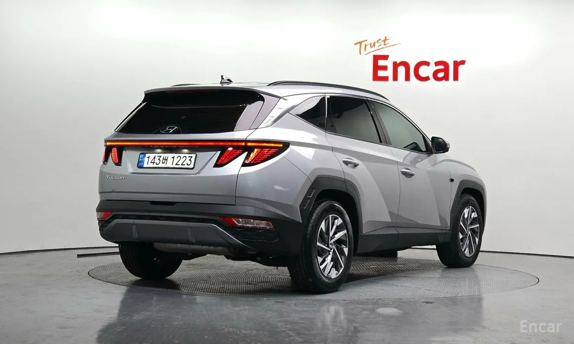 Фото 2 - Hyundai Tucson