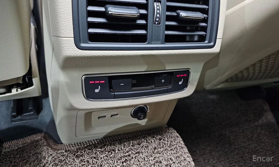 Фото 19 - Audi Q5