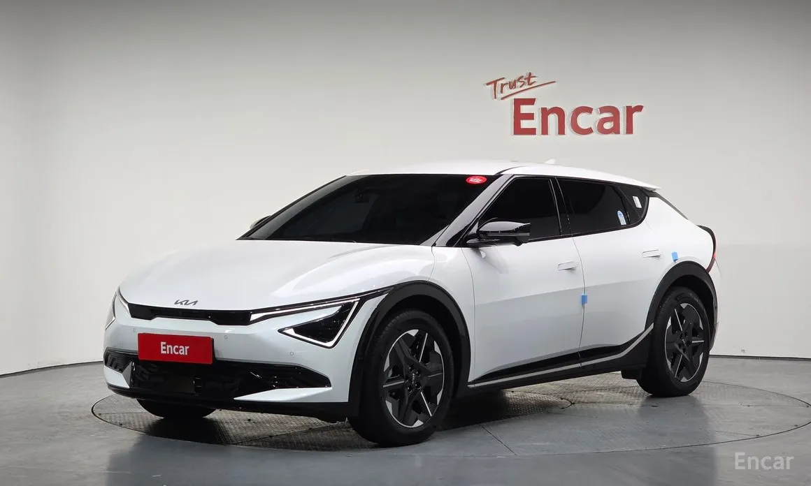 Фото 1 - Kia EV6