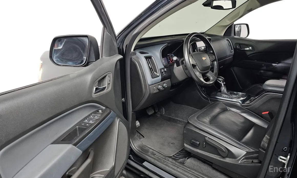 Фото 11 - Chevrolet Colorado