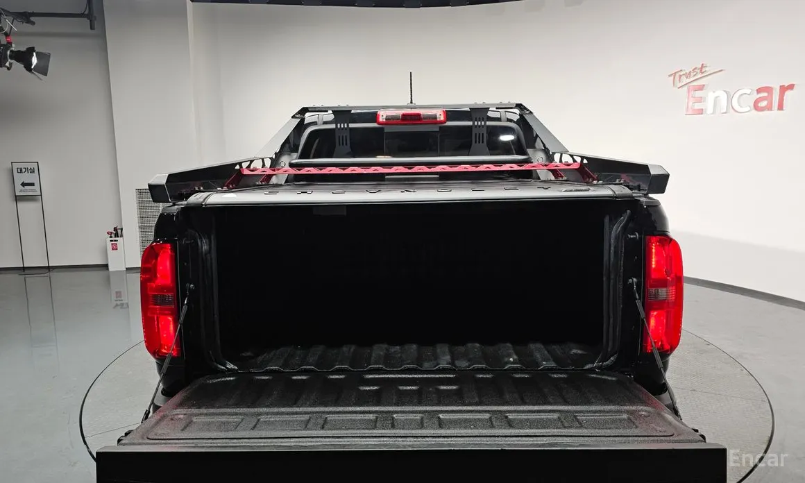 Фото 20 - Chevrolet Colorado