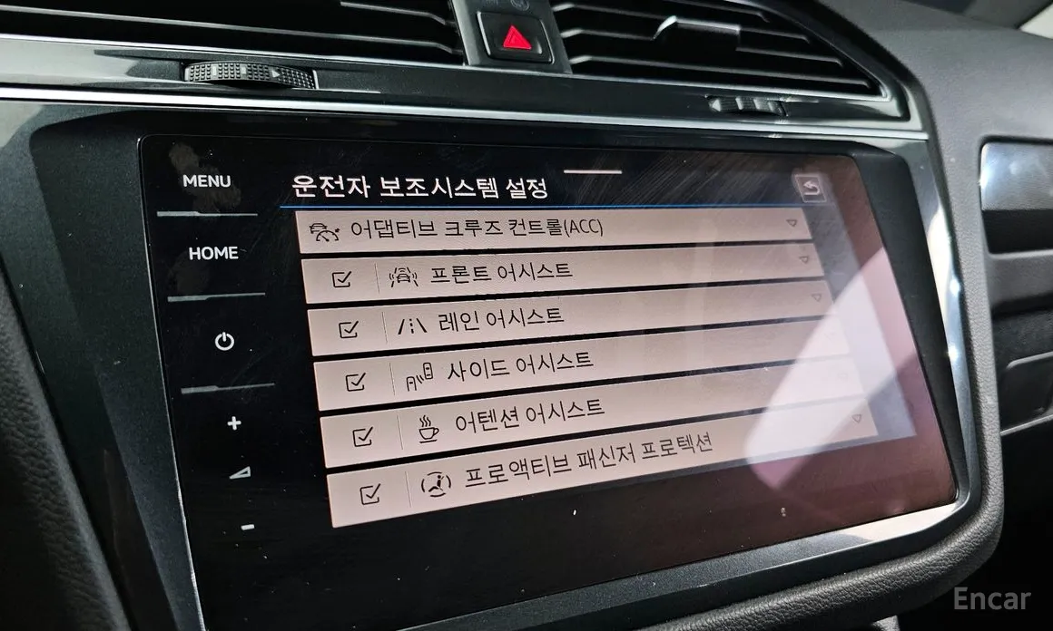 Фото 16 - Volkswagen Tiguan