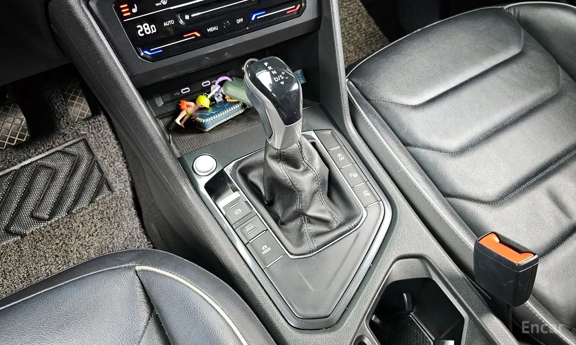 Фото 9 - Volkswagen Tiguan