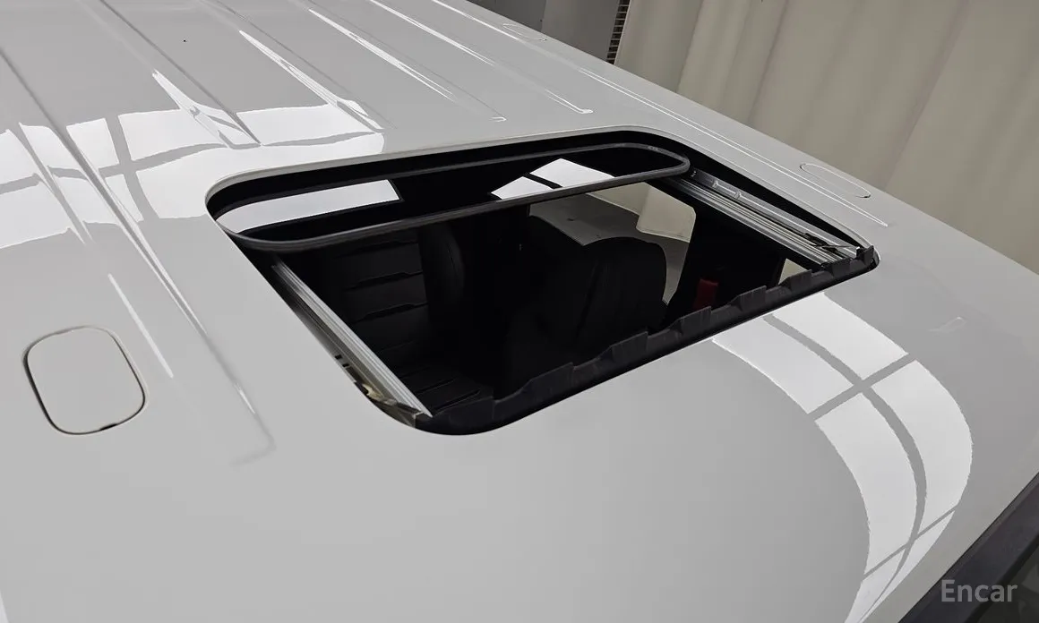 Фото 19 - Mercedes-Benz G-Class