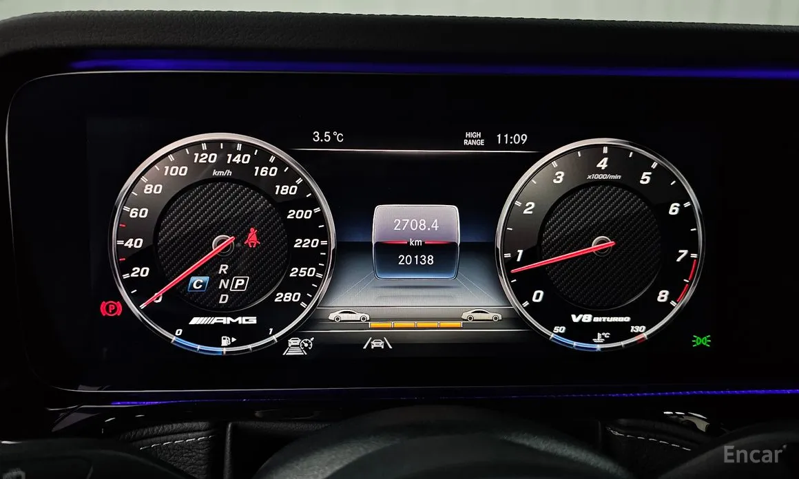 Фото 8 - Mercedes-Benz G-Class