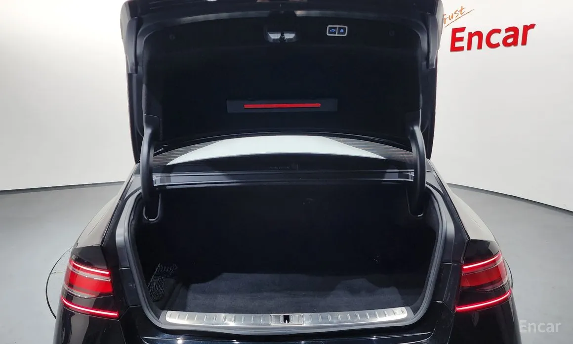 Фото 20 - Genesis G90