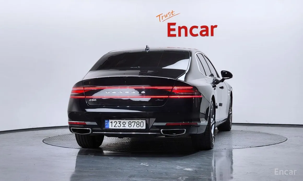 Фото 4 - Genesis G90