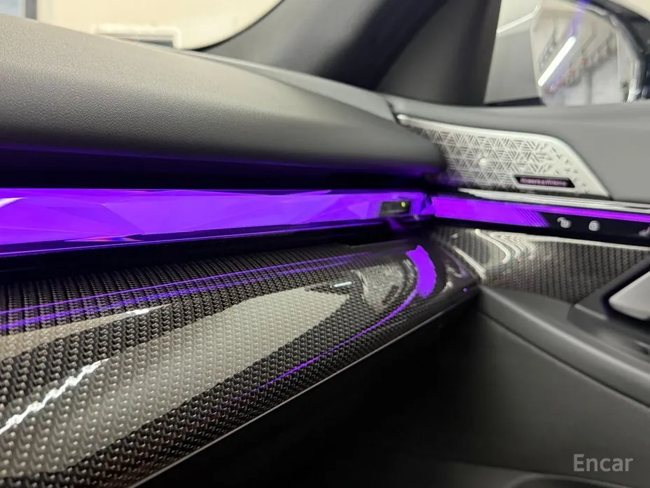 Фото 18 - BMW 5 Series