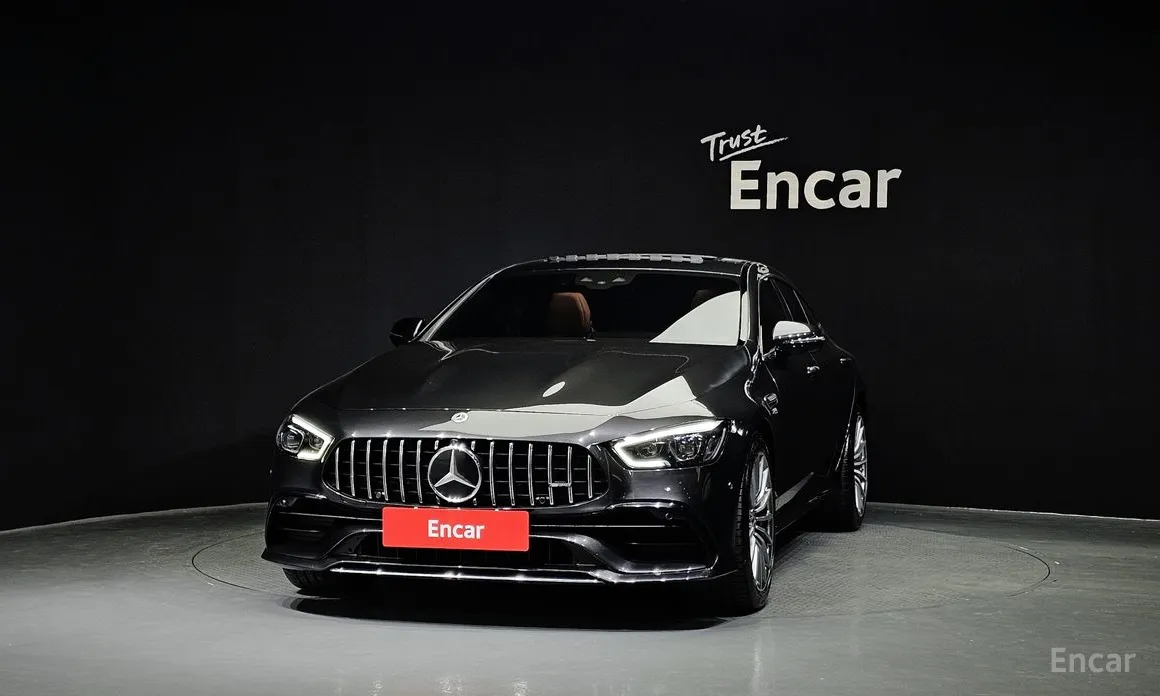 Фото 3 - Mercedes-Benz AMG GT