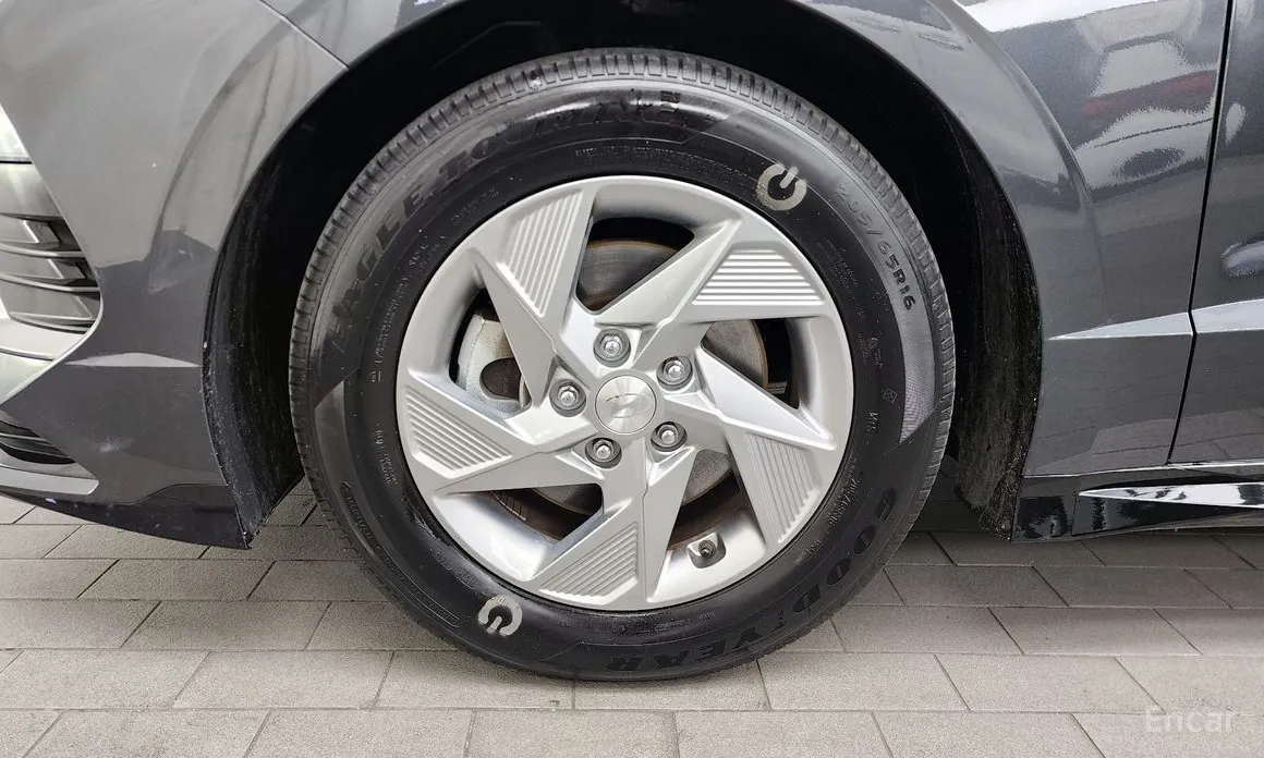 Фото 5 - Hyundai Sonata