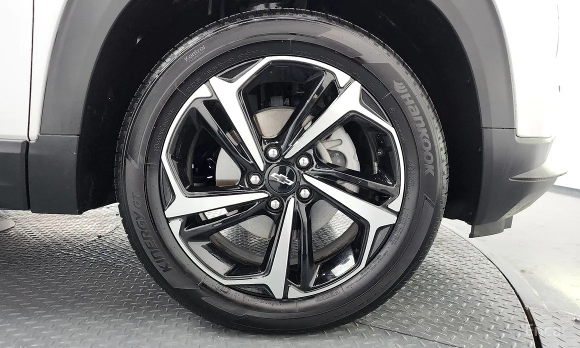 Фото 5 - Chevrolet Trailblazer