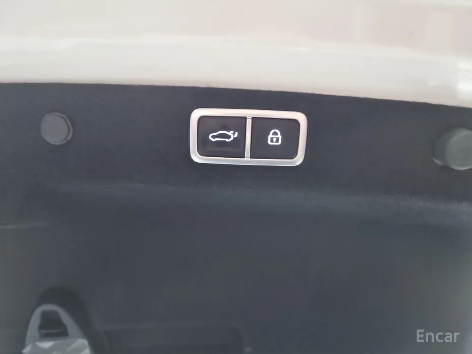 Фото 19 - Hyundai Grandeur