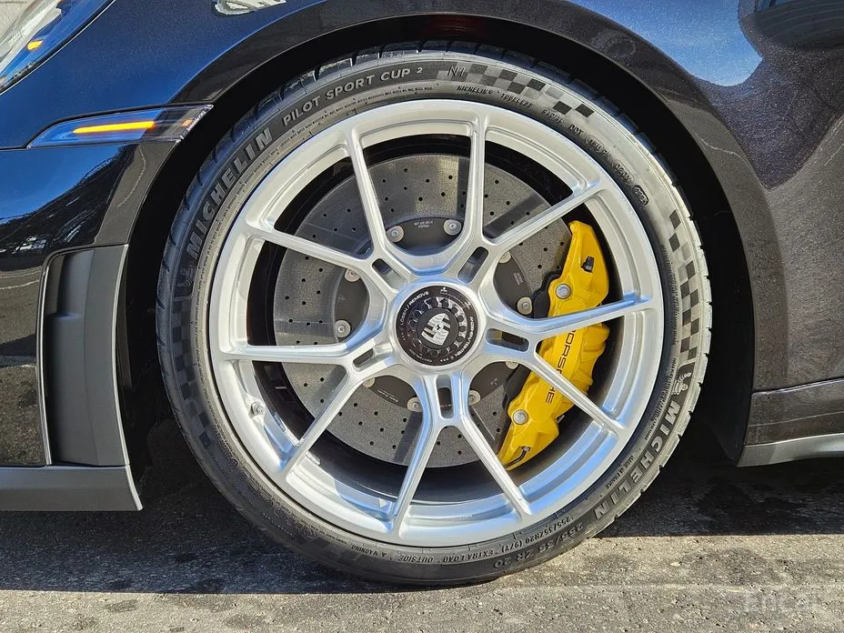 Фото 5 - Porsche 911