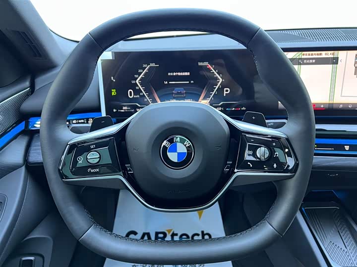 Фото 9 - BMW 5 Series