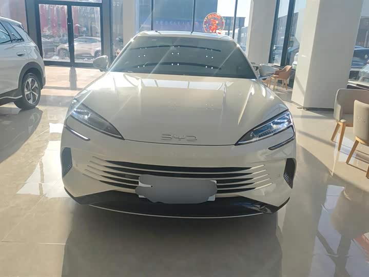 Фото 2 - BYD Seal 07 DM-i Hybrid