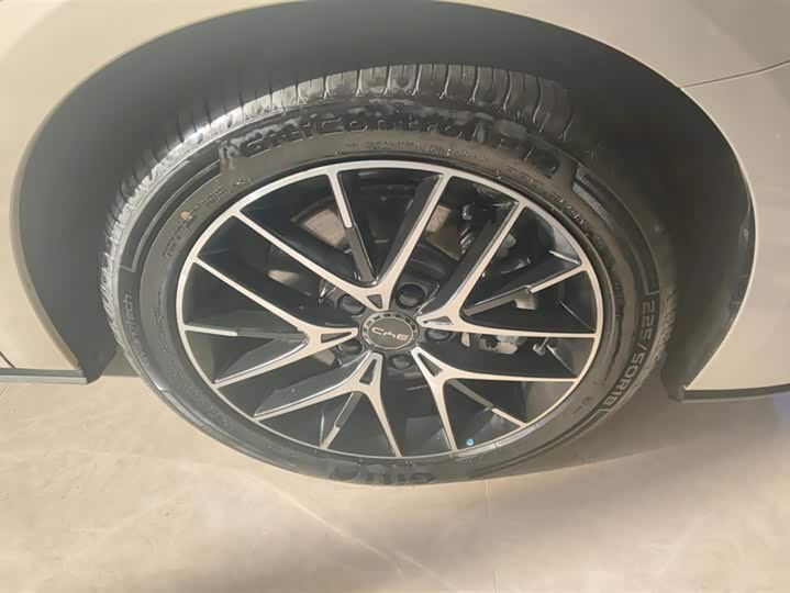 Фото 6 - BYD Seal 07 DM-i Hybrid