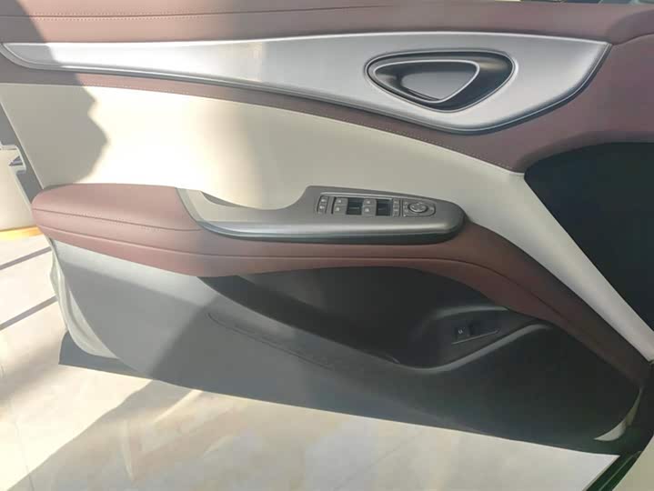 Фото 7 - BYD Seal 07 DM-i Hybrid