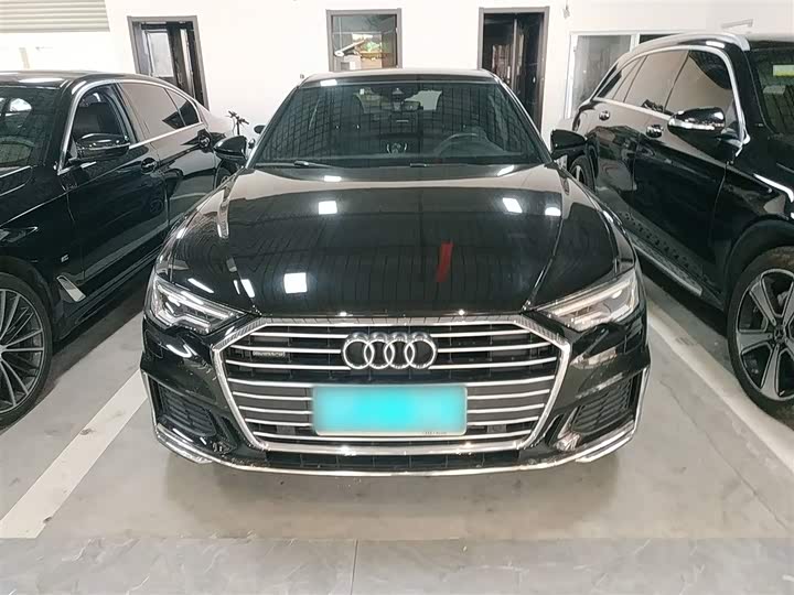 Фото 3 - Audi A6L