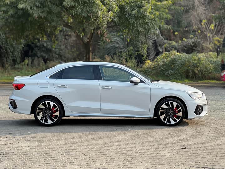 Фото 4 - Audi A3