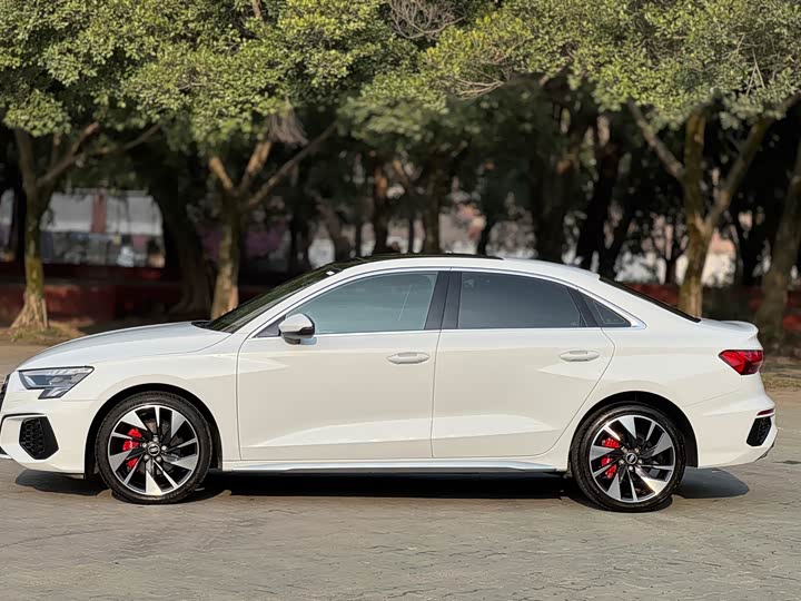 Фото 5 - Audi A3