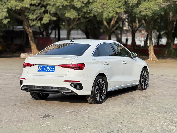 Фото 8 - Audi A3