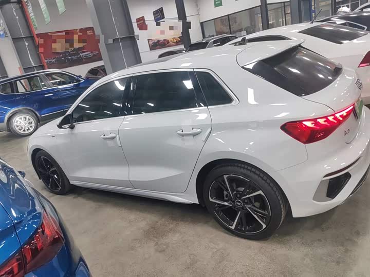 Фото 5 - Audi A3