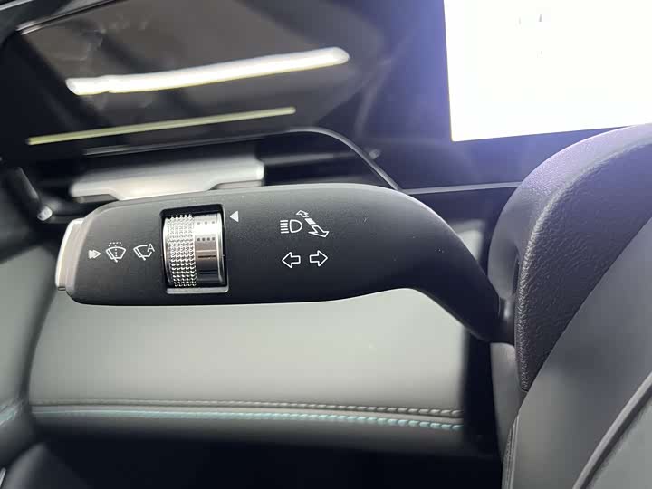 Фото 9 - BYD Qin L