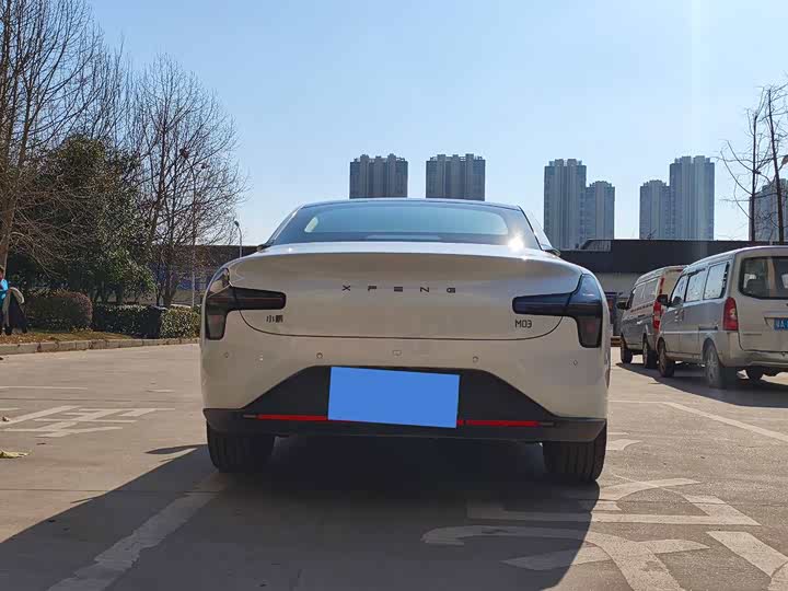 Фото 5 - XPeng Mona M03