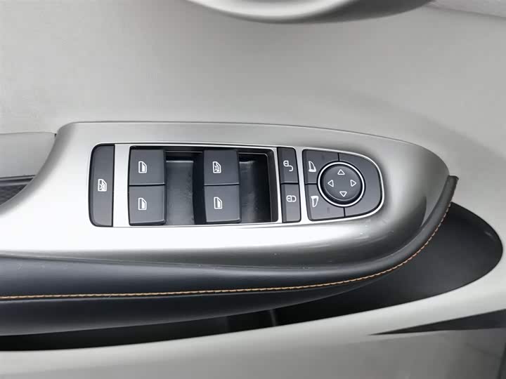 Фото 9 - BYD Dolphin