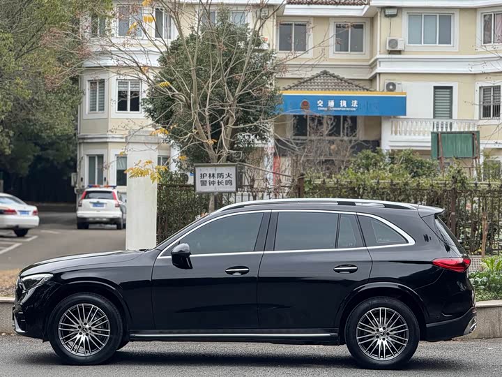 Фото 4 - Mercedes-Benz GLC-Class