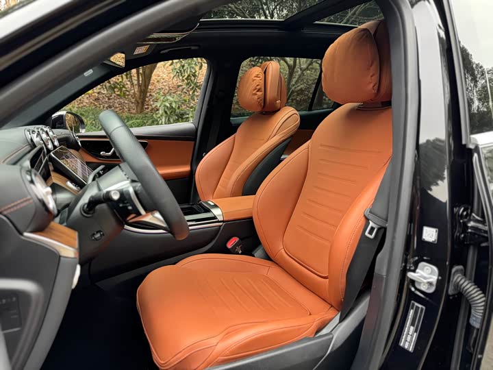 Фото 8 - Mercedes-Benz GLC-Class