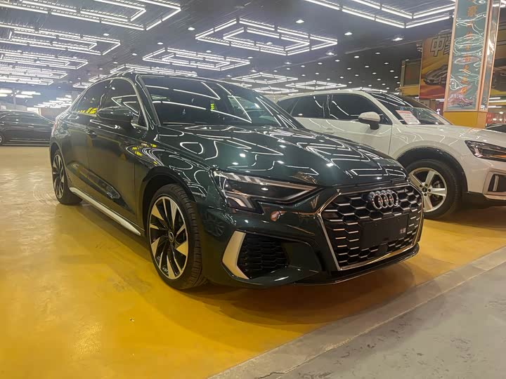 Фото 2 - Audi A3