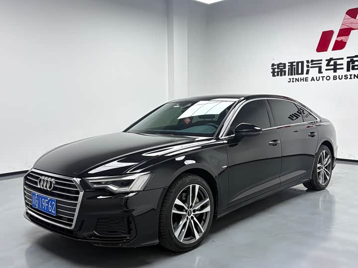 Фото 1 - Audi A6L