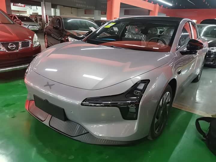 Фото 2 - XPeng Mona M03