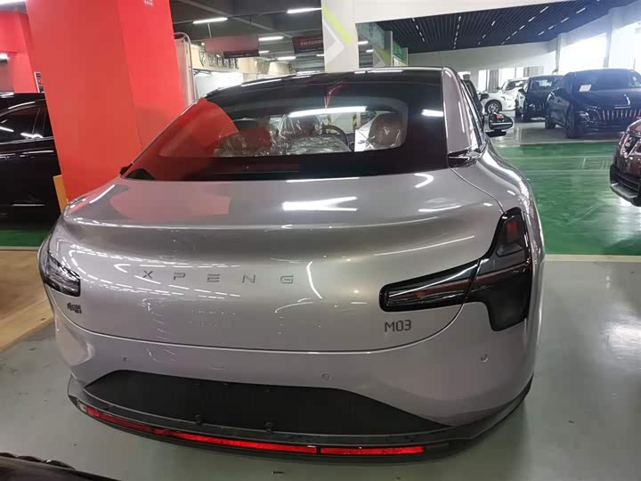 Фото 6 - XPeng Mona M03
