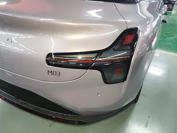 Фото 8 - XPeng Mona M03