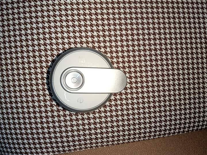 Фото 9 - Bestune Pony