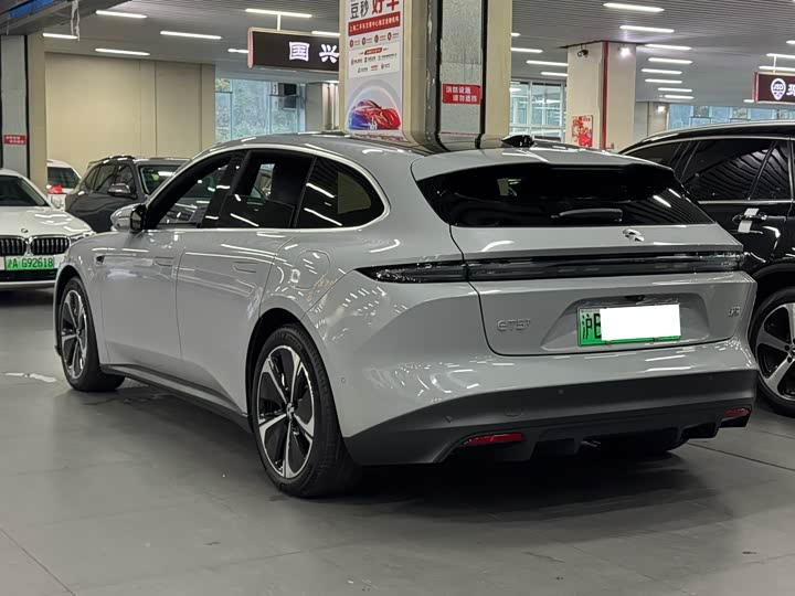 Фото 4 - Nio ET5T