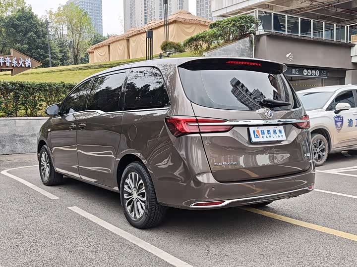 Фото 5 - Buick GL8 ES