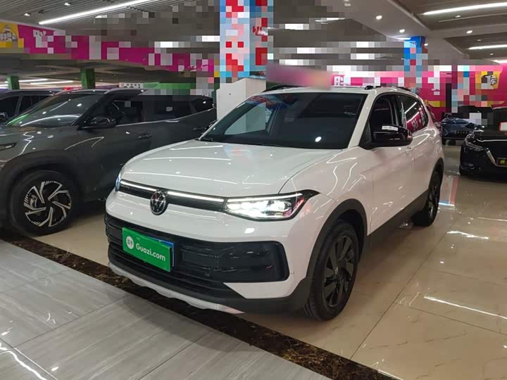 Фото 2 - Volkswagen Tharu