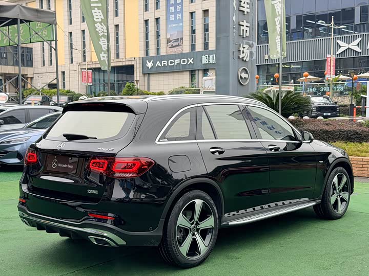 Фото 4 - Mercedes-Benz GLC-Class