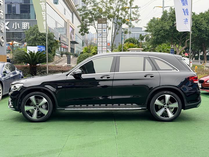 Фото 5 - Mercedes-Benz GLC-Class