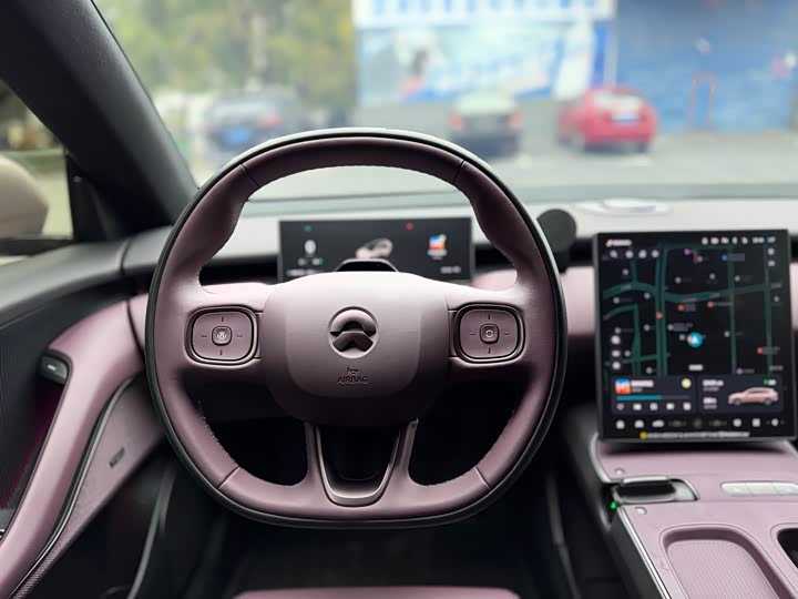 Фото 6 - Nio ET5T