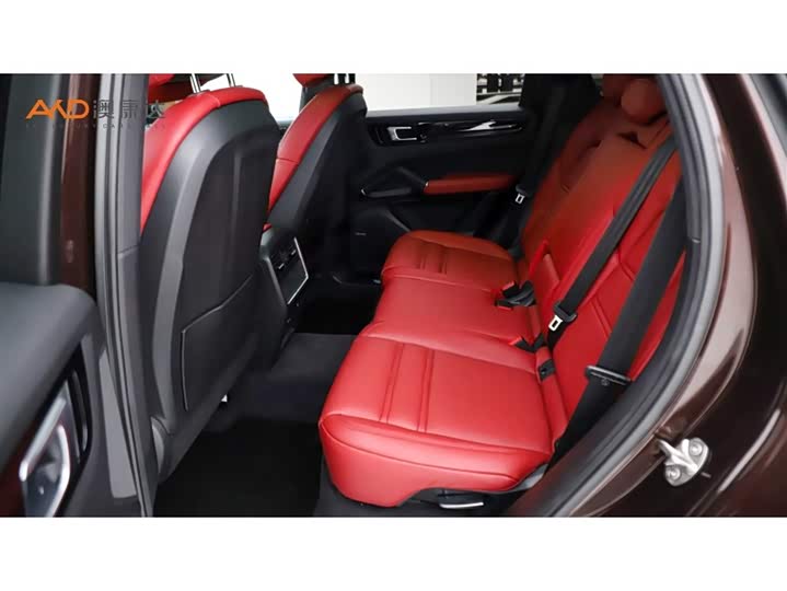 Фото 7 - Porsche Cayenne Hybrid